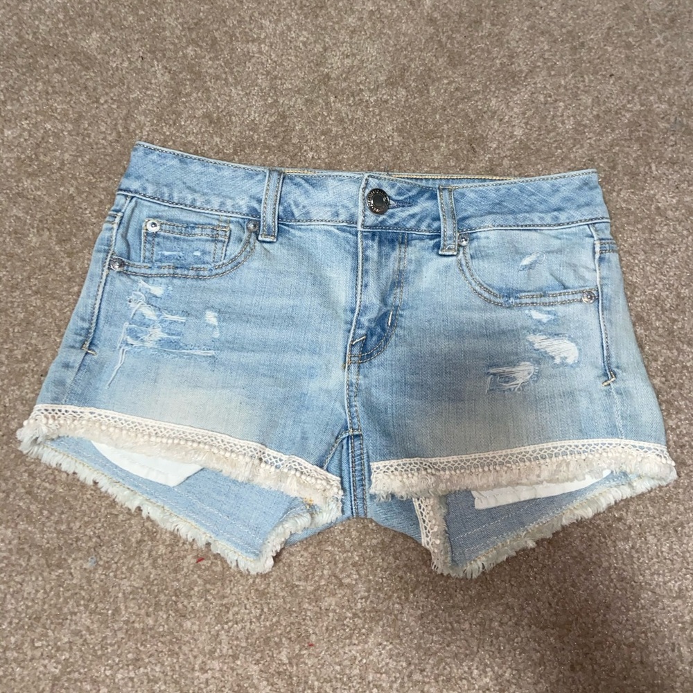 american eagle shorts!
